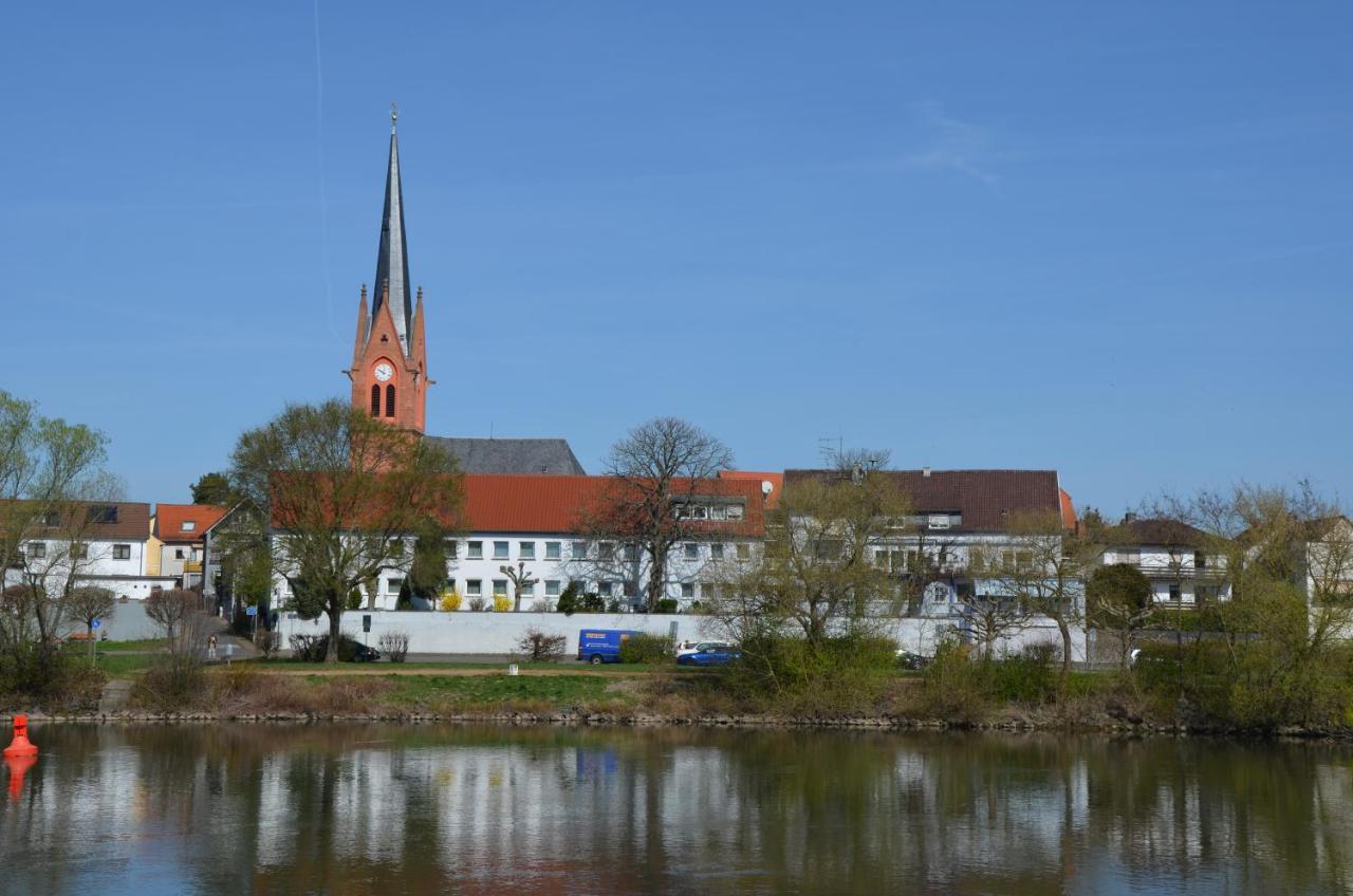 Hotel Restaurant Zum Schiffchen Maintal Eksteriør bilde